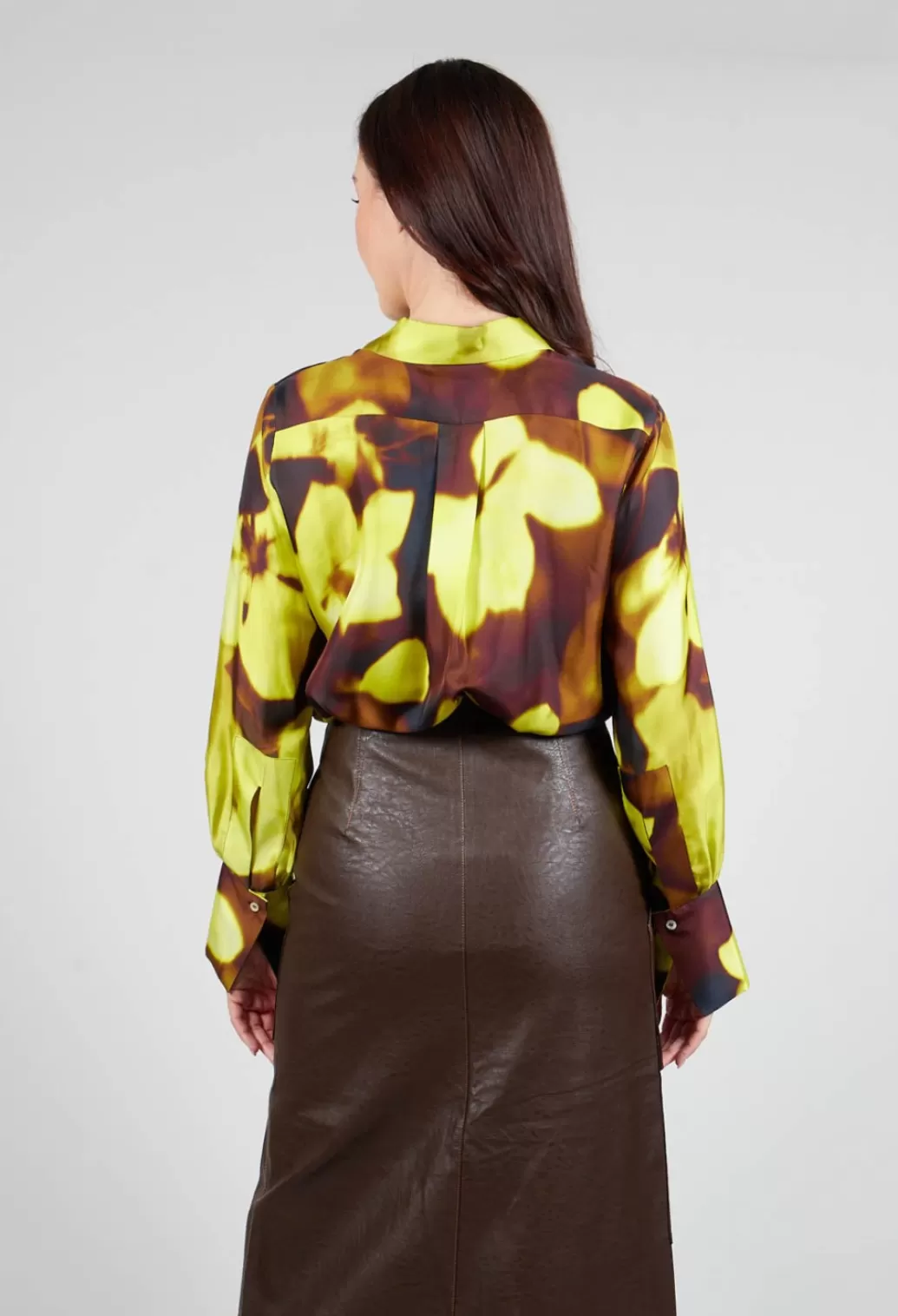 Shirts & Blouses^Beatrice B Blurred Print Silk Blouse In Lime