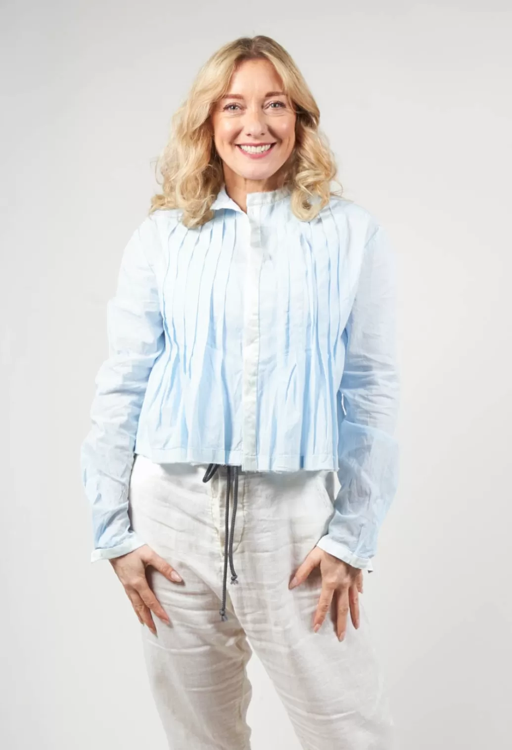 Shirts & Blouses^Umit Unal Cropped Cotton Shirt With Pleating In Light Blue