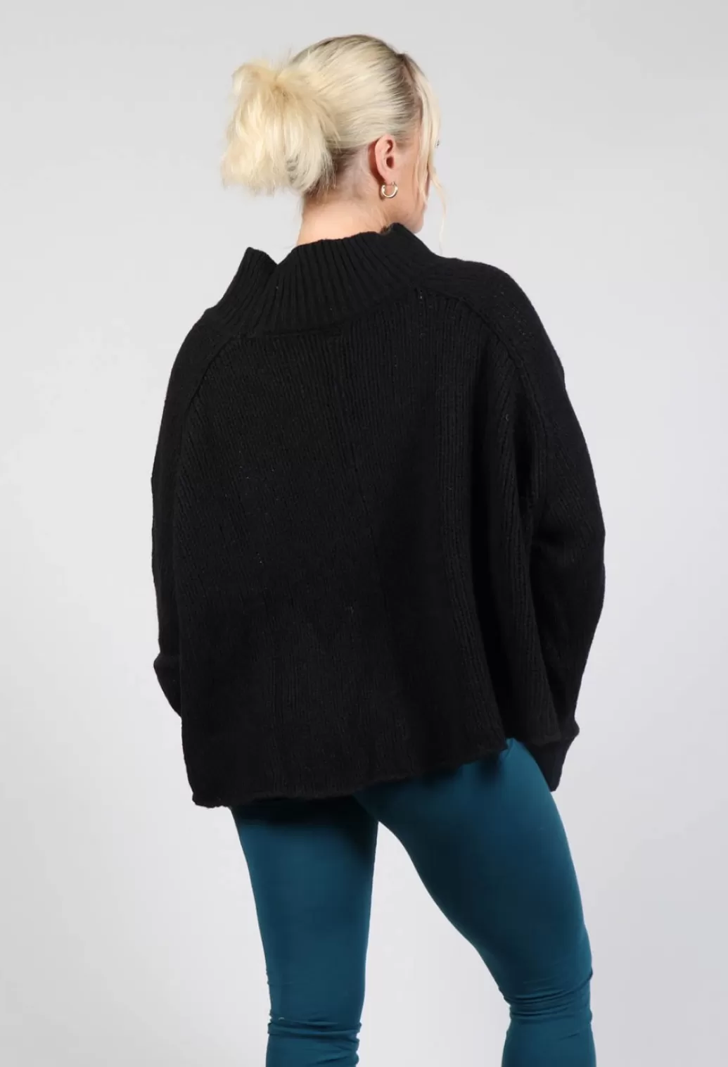 Jumpers^Rundholz Black Label Cropped High Neck Jumper In Black