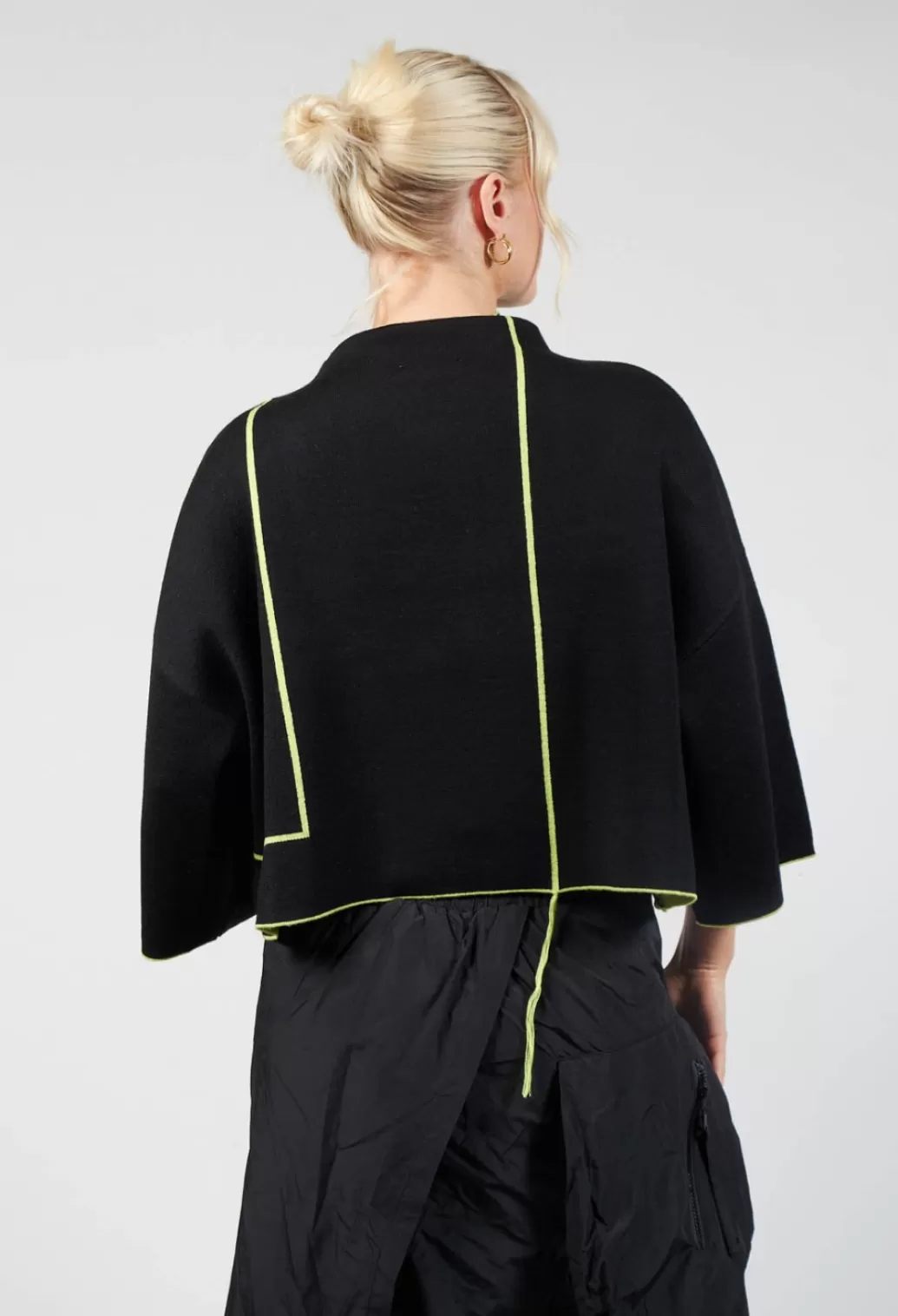 Jumpers^Bize Cropped High Neck Jumper In Black And Lime