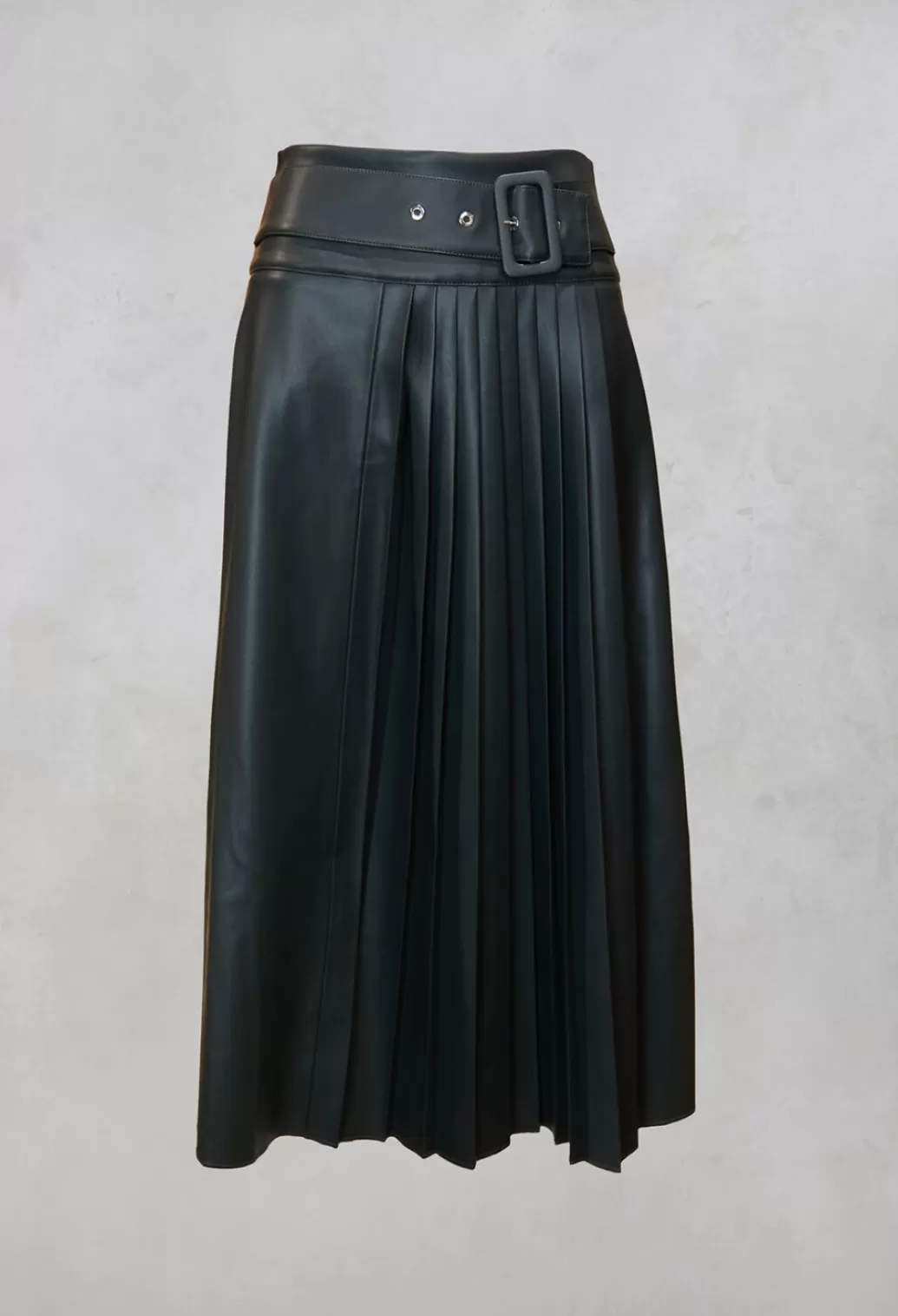 Skirts^Beatrice B Faux Leather Skirt In Peacock Green