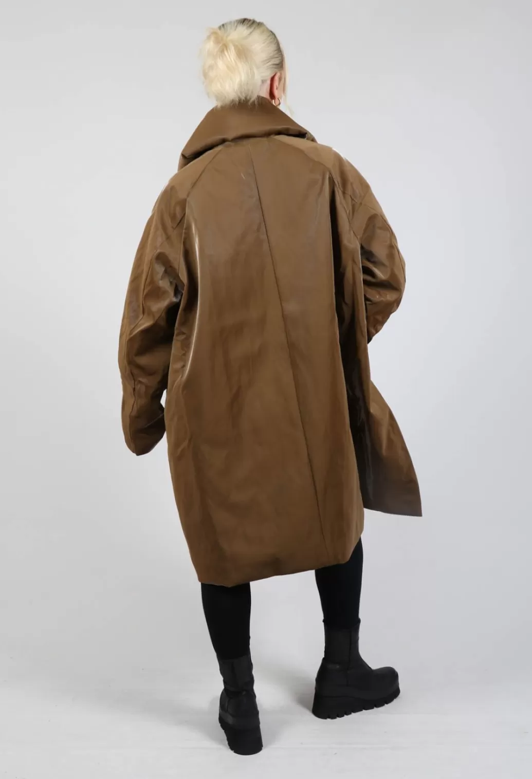 Coats^Rundholz Black Label High Shine Coat Bronze