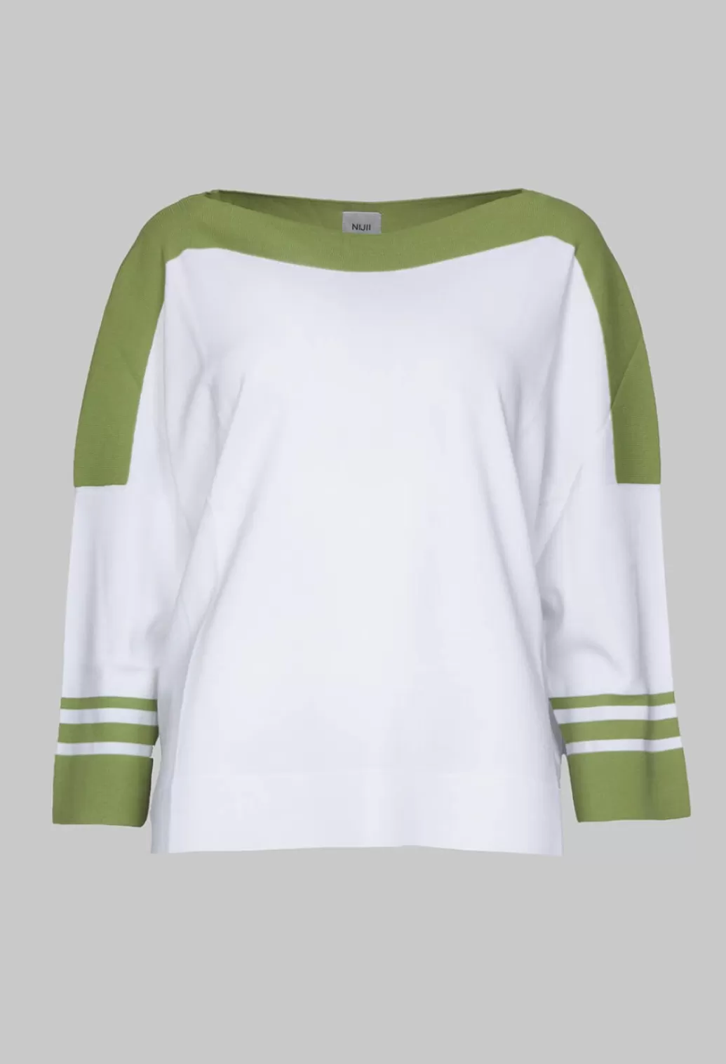 Jumpers^Nijii Jumper With Three Quarter Length Sleeves In White And Green