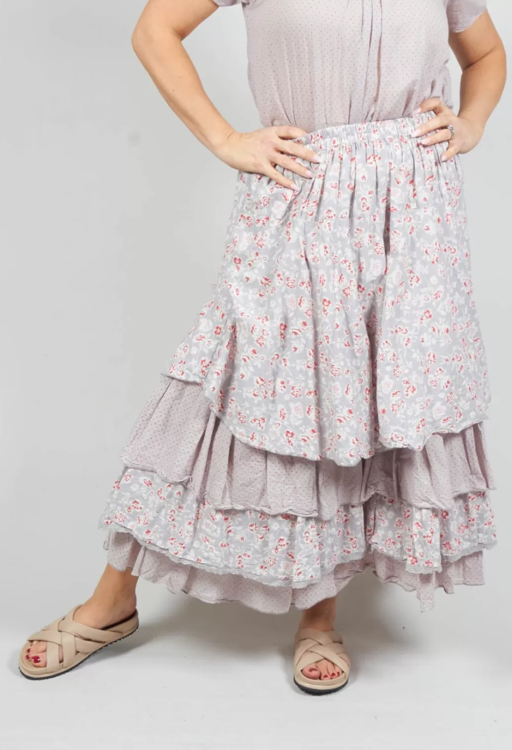 Skirts^Les Ours Jupon Tiered Skirt In Grey Floral