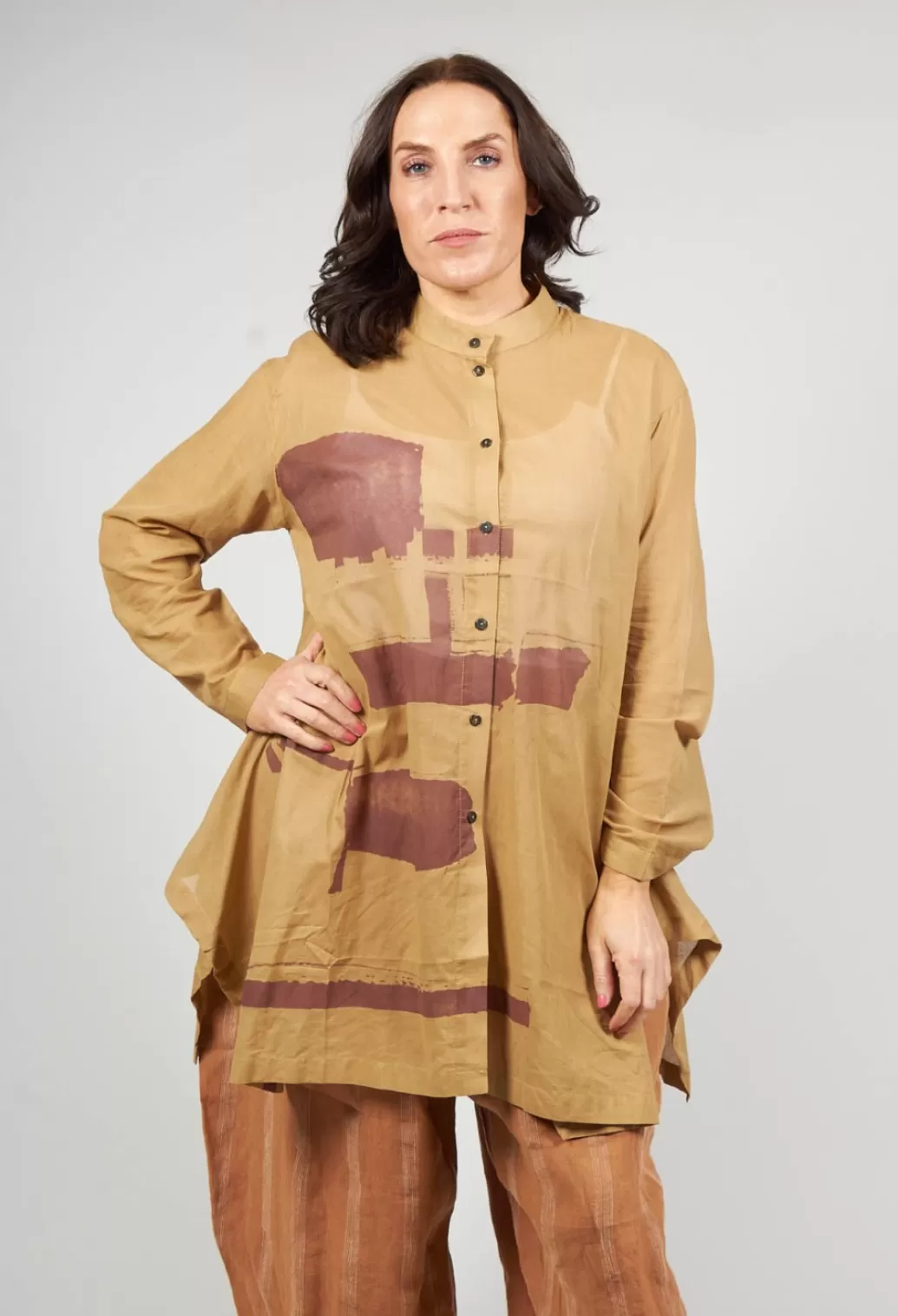 Shirts & Blouses^Moyuru Lightweight Longline Shirt In Brown Print