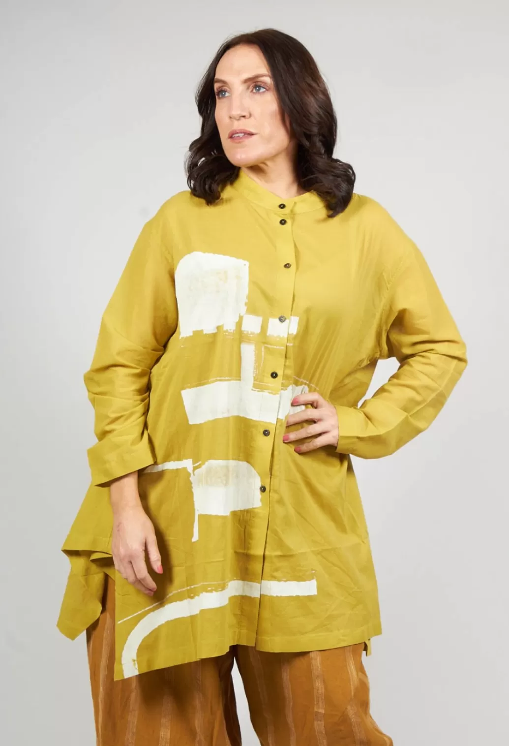 Shirts & Blouses^Moyuru Lightweight Longline Shirt In Mustard Print