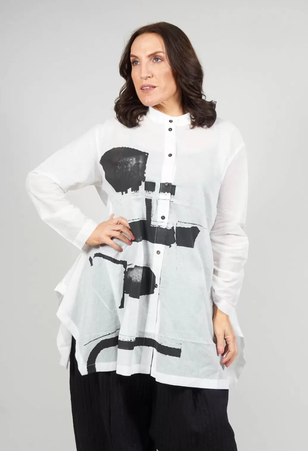 Shirts & Blouses^Moyuru Lightweight Longline Shirt In White Print