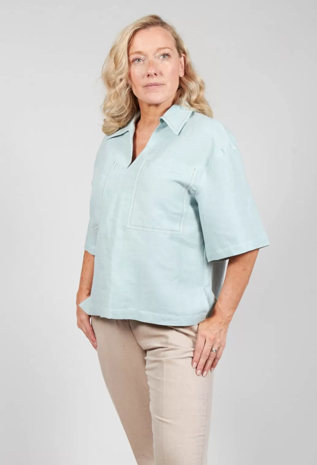 Shirts & Blouses^Beatrice B Linen Blouse With Large Pockets In Sky