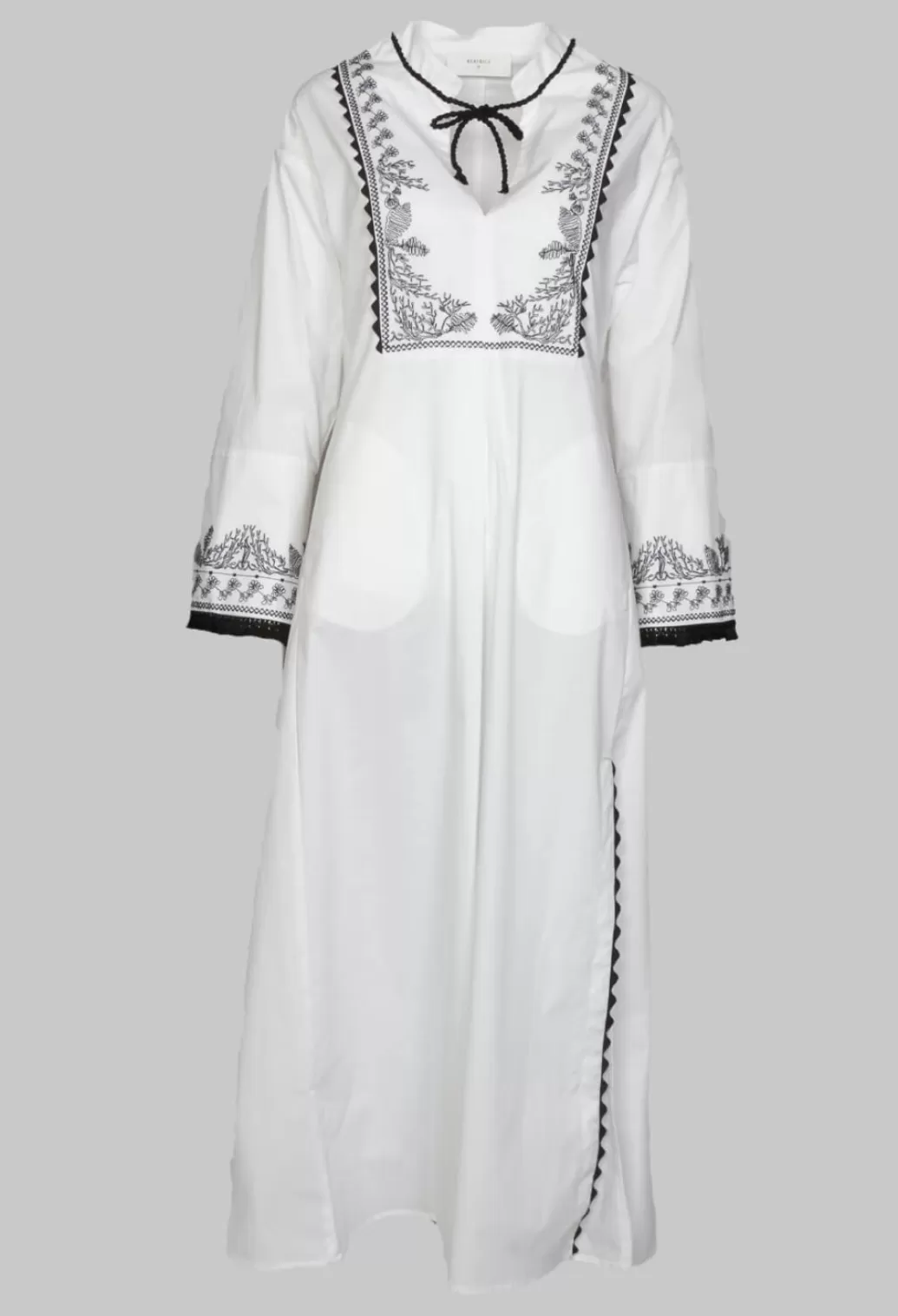 Dresses^Beatrice B Long Sleeve Dress With Embroidery Detail In White