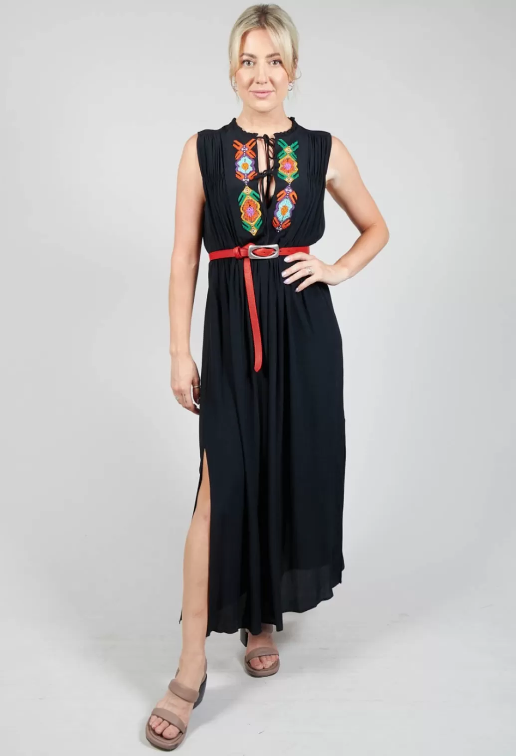 Dresses^Beatrice B Maxi Dress With Embellished Detail In Black