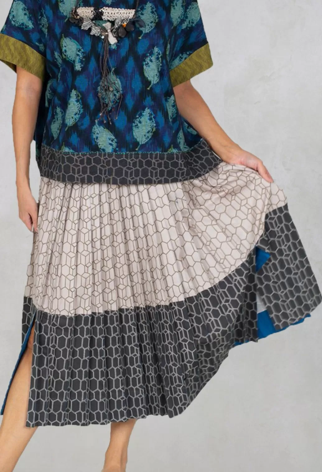 Skirts^Traces of Me Multipleats Atena Skirt In Moonstruck