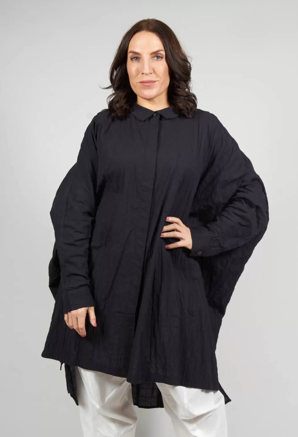 Shirts & Blouses^Moyuru Oversized Longline Shirt In Black