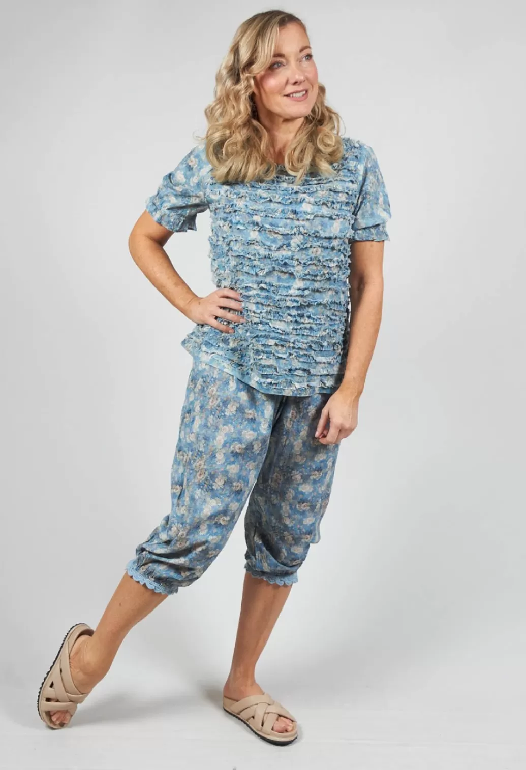 Shirts & Blouses^Ewa I Walla Short Sleeve Top With Ruffle Front In Blue Flower