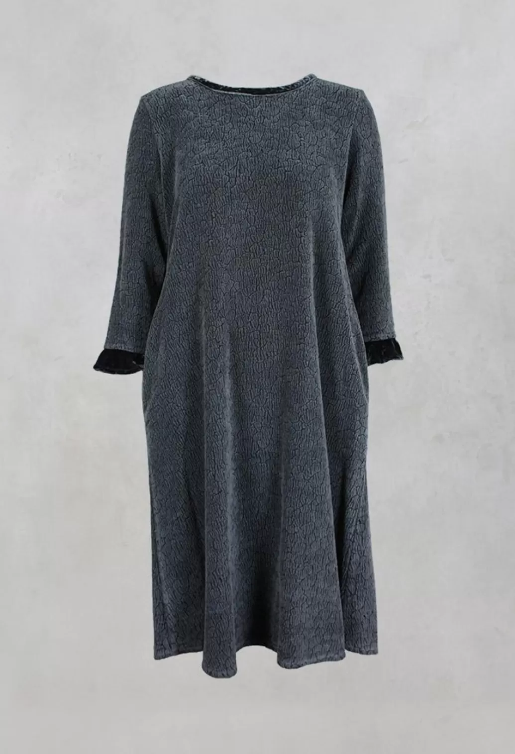 Dresses^Out of Xile Straight Plain Chanille Dress With Pockets And Trim In Silver