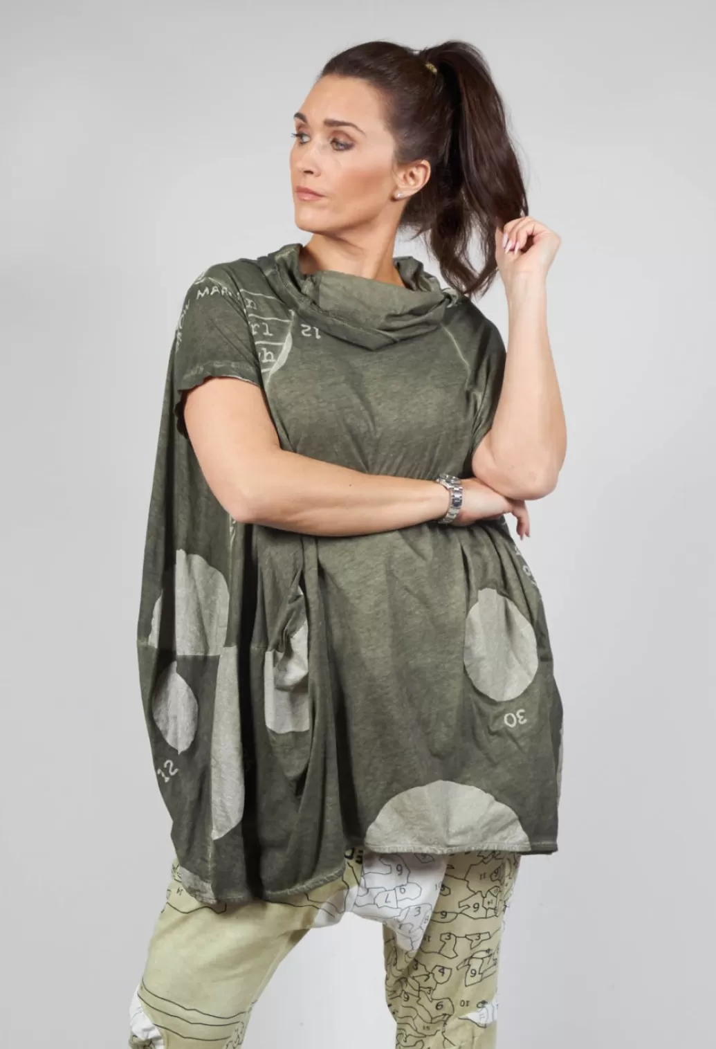 Dresses^Rundholz Black Label Tunic With Twist Detail Neckline In Olive Dot