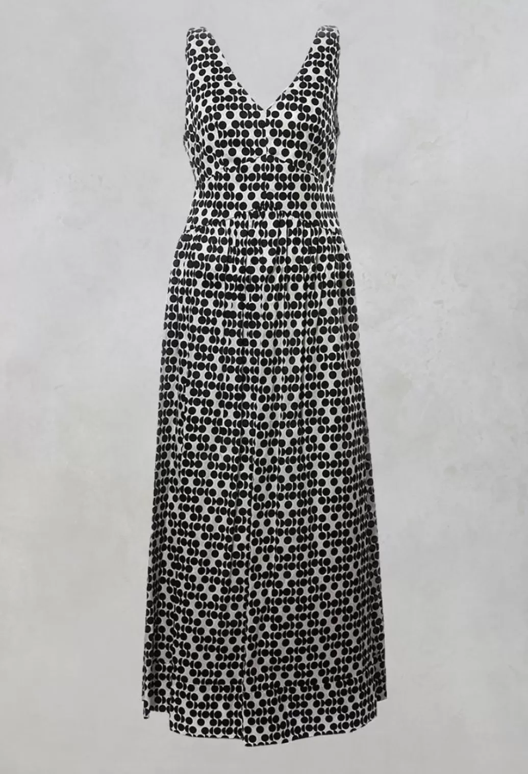 Dresses^Beatrice B V Neck Maxi Dress With Spot Print In Black