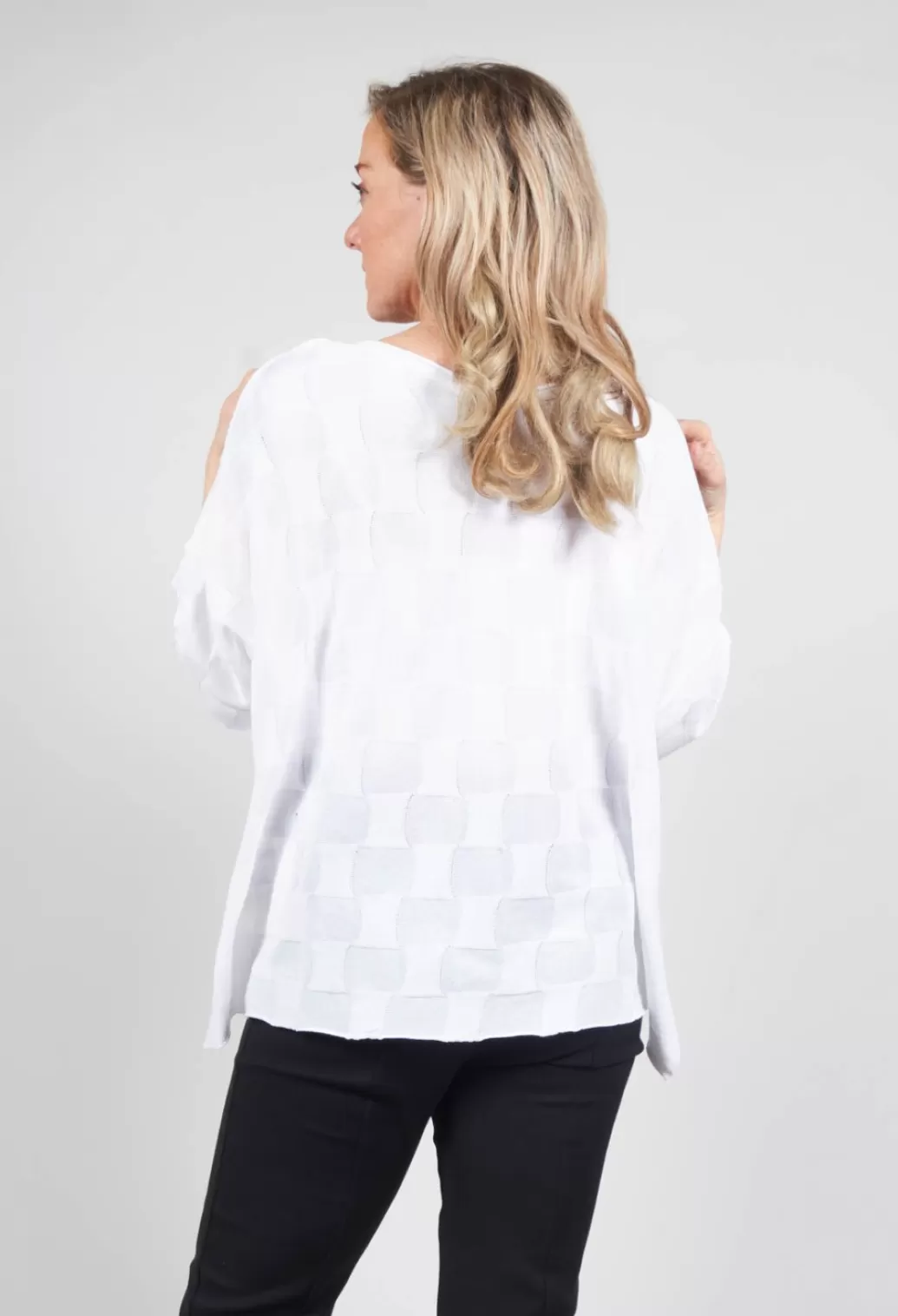 Jumpers^Philomena Christ V Neck Patch Pocket Top In White