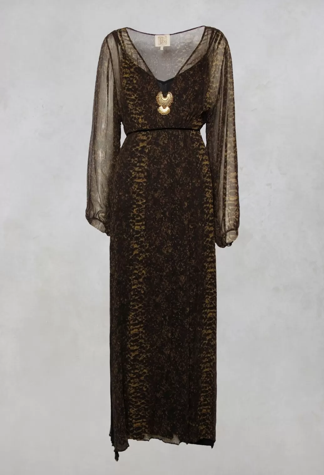 Dresses^T.ba Vestido Maxi Dress In Black Print With Gold Metal Embellishment