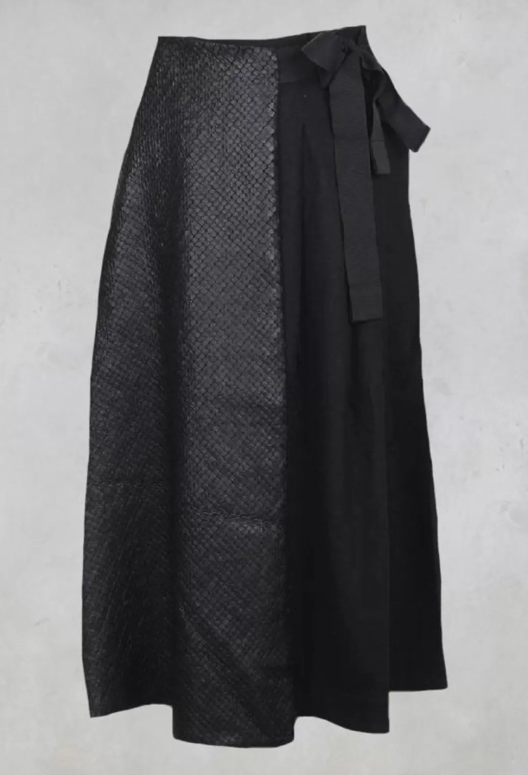 Skirts^Les Filles d'Ailleurs Wrap Skirt With Textured Faux Leather Look In Black